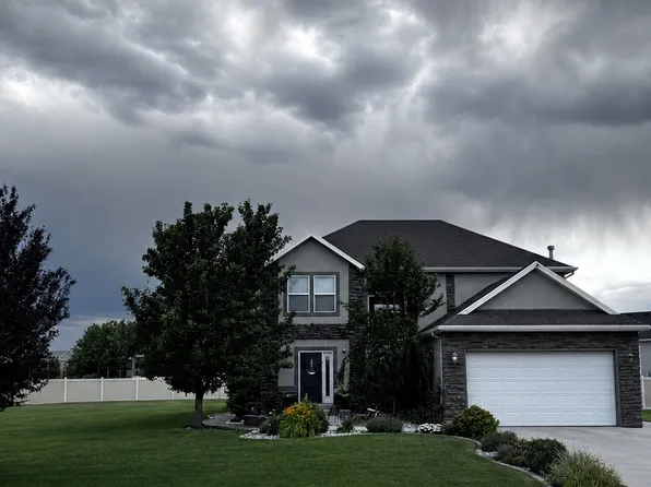 136 Harvest Ln, Grantsville, UT 84029