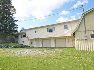 1602 St Albans Rd, Richford, VT 05476
