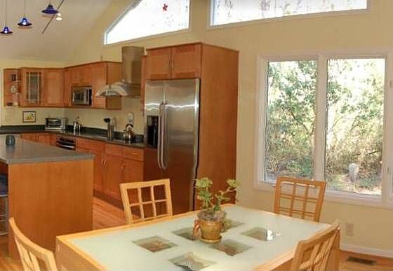 1st image of 4221 New Bern Pl