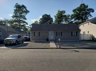 264 Wallace Ave, Forked River, NJ