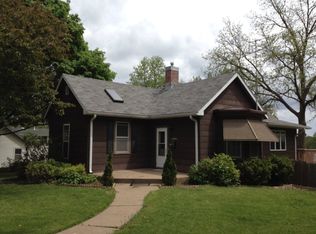 1212 Mercer St, Burlington, IA 52601