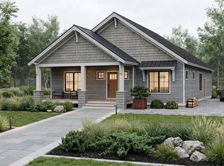 2641 Stillwater St, White Bear Township, MN 55110