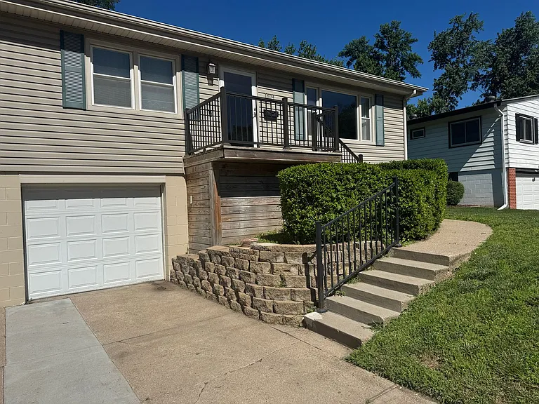 1604 Pelton Ave — Photo 3