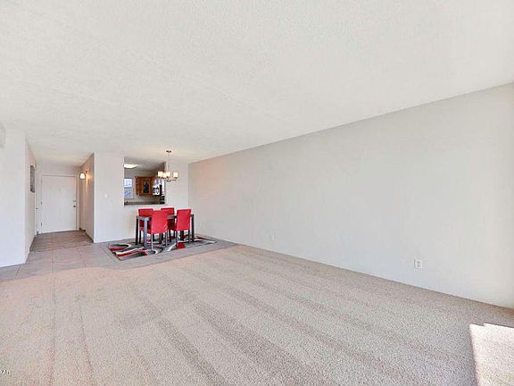 5th image of 2901 N Halifax Ave APT 101