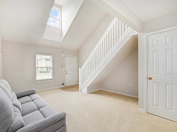 5th image of 3006 Glenloch Cir