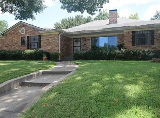 6118 N Jim Miller Rd, Dallas, TX 75228