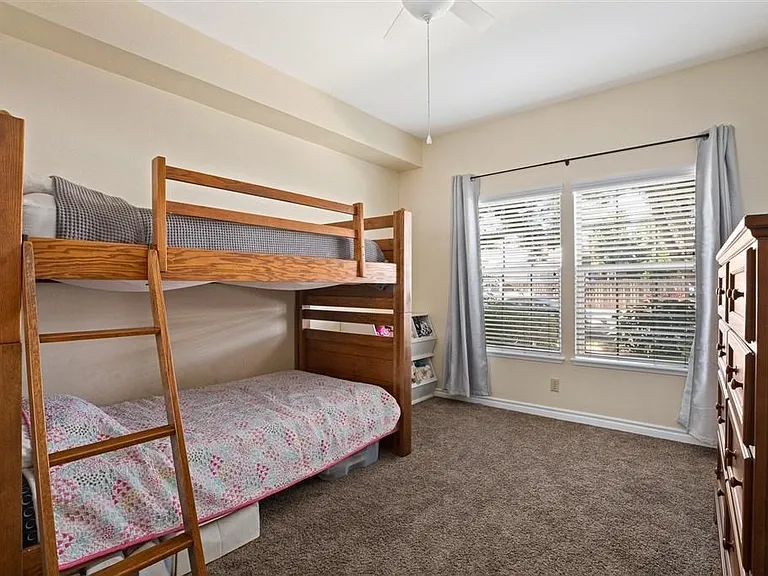 13818 Midland Rd — Photo 13