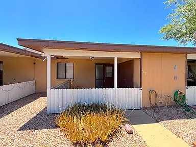 2 bedroom Unit