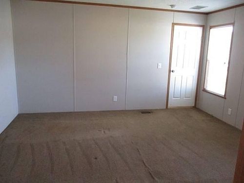 5th image of 2906 Arbutus St