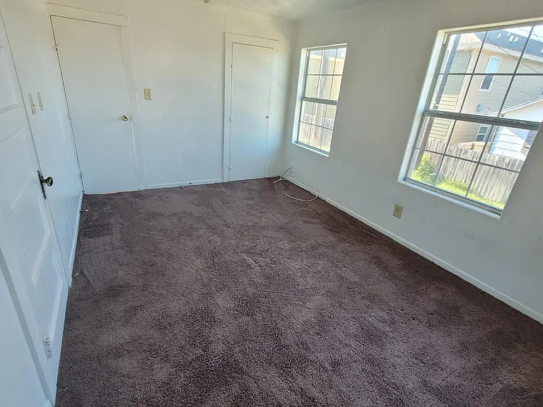522 W Lee Ave #3 — Photo 3