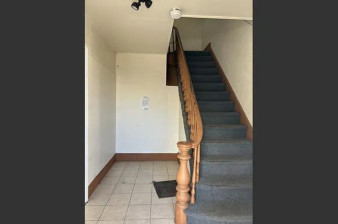 Building Photo - 44 Canterbury St #3