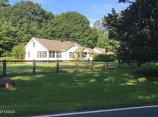 7995 Rico Rd, Chattahoochee Hills, GA 30268