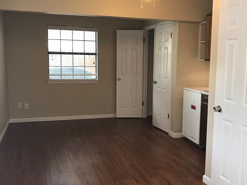 1st image of 1214 Baylor St APT 104