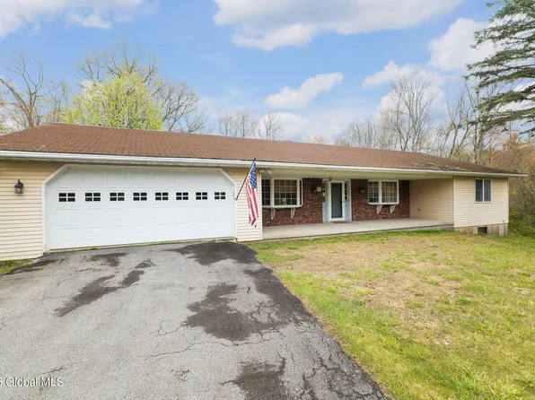 265 County Route 75, Mechanicville, NY 12118