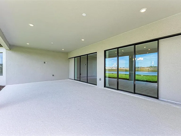 16403 Umbria Pl — Photo 44