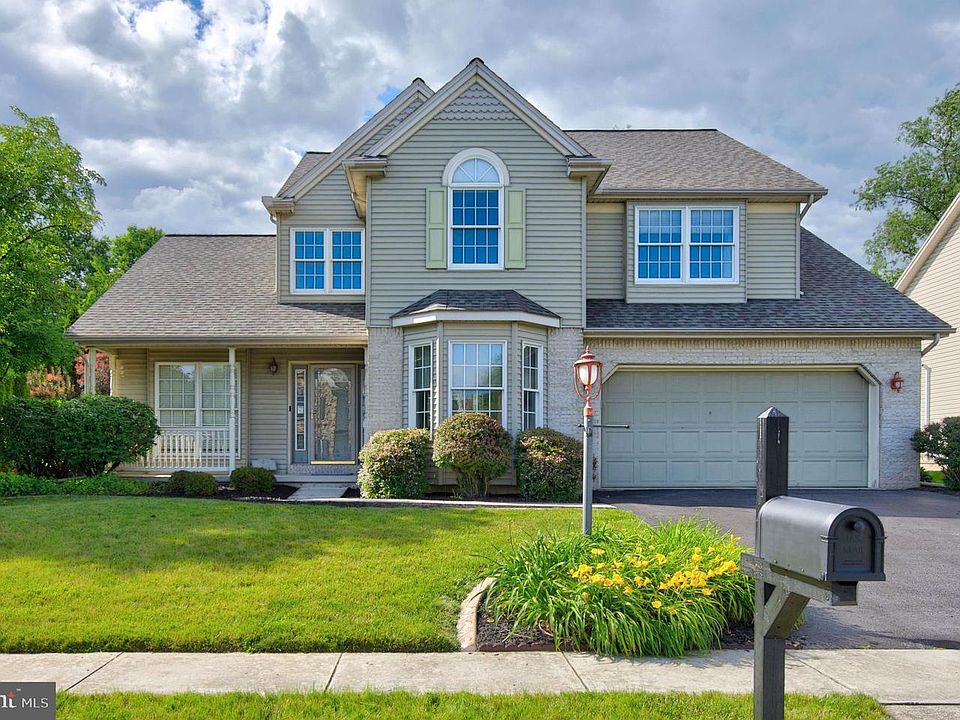 1st image of 1544 Inverness Dr