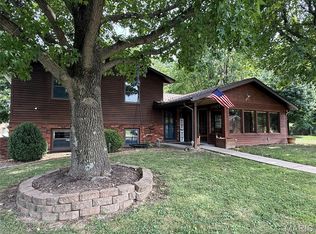 806 Charles Ct, Steeleville, IL 62288