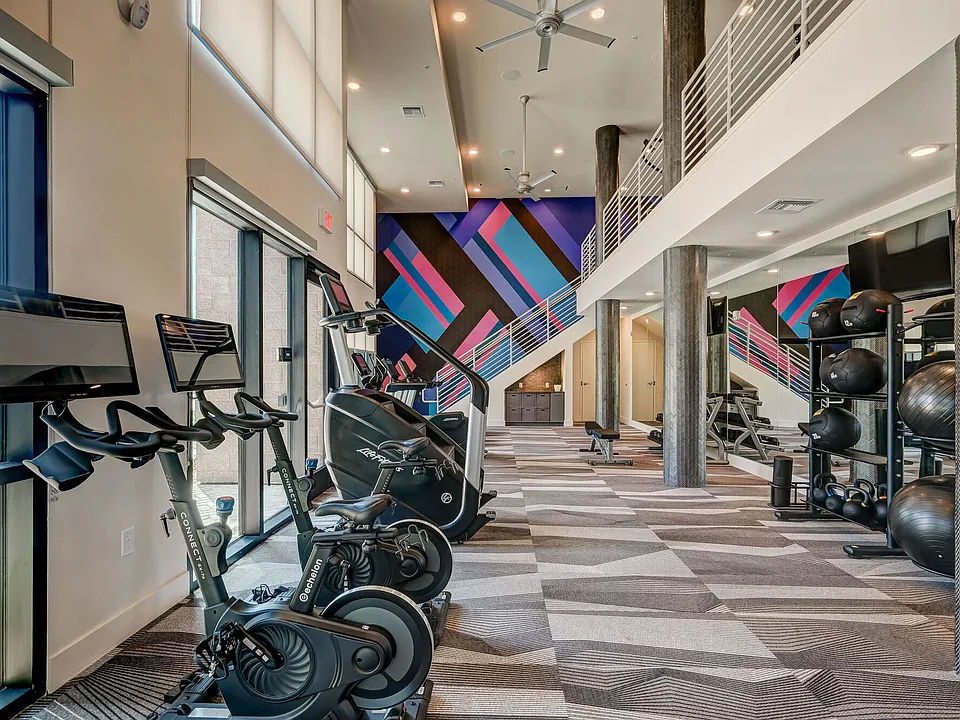 Encore Novo apartments community photo