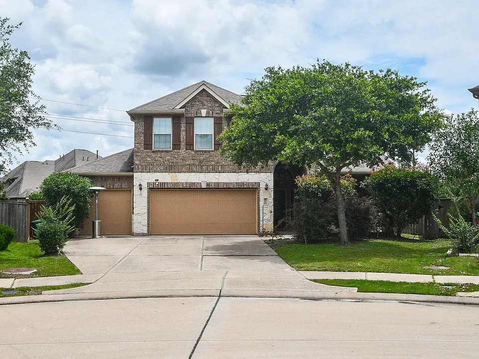 4803 Terrance Fall Dr