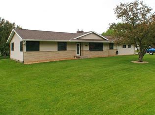 4425 Meadowlark Ln, La Crosse, WI 54601