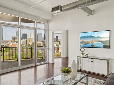 1001 Belleview St #806, Dallas, TX, 75215