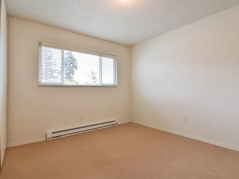 8817 N Edison St — Photo 11