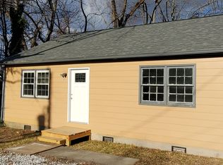 1801 Willomore St, Greensboro, NC 27406