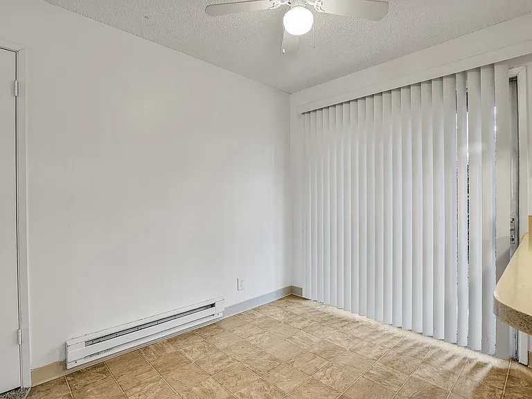 5920 SW Erickson Ave — Photo 10