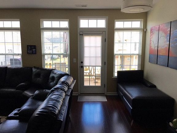 Great Room Exit to Deck