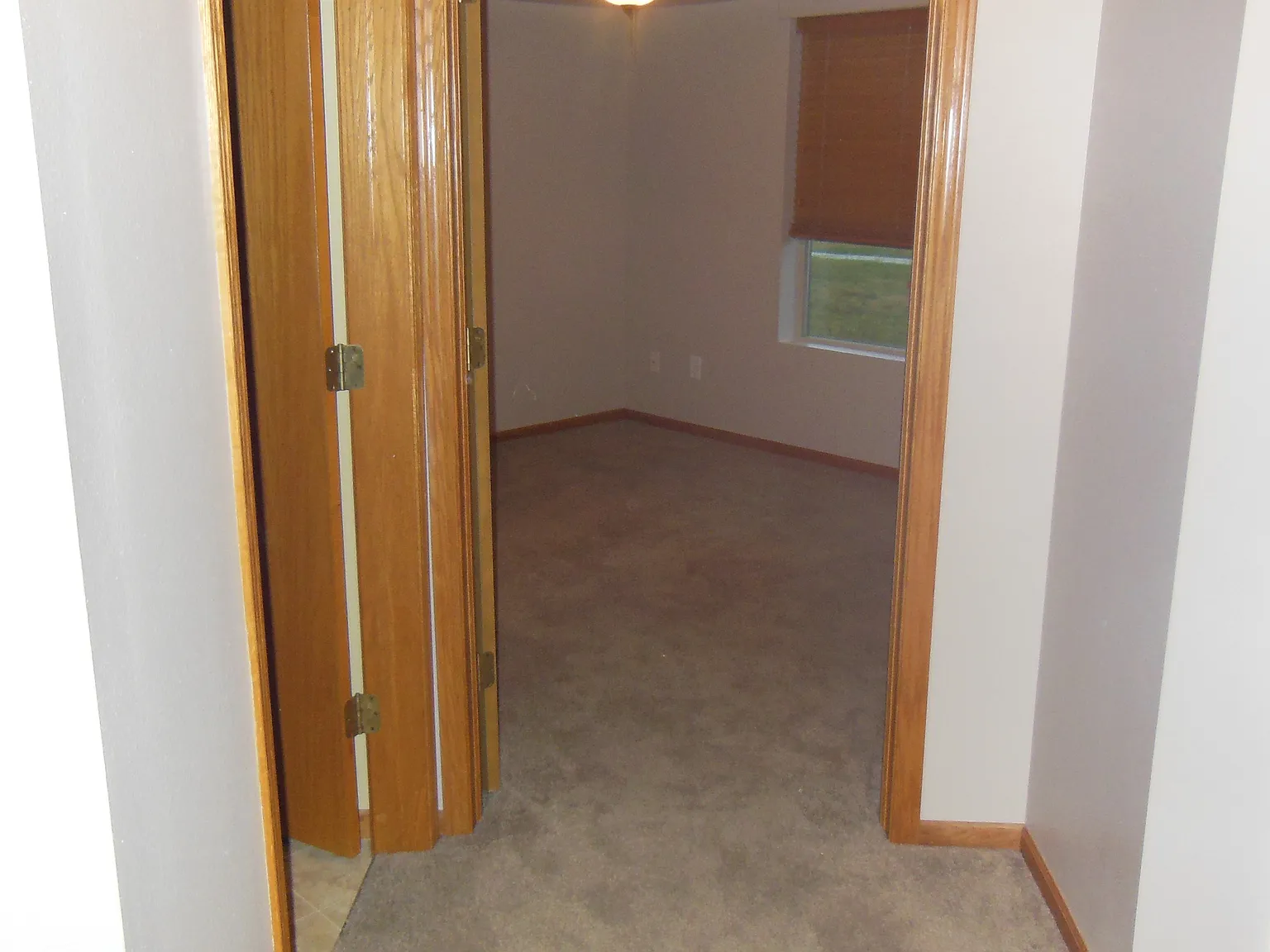 2 bed, 980 sqft, $1,350 — Photo 4