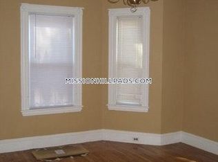 201 Hillside St #1D, Boston, MA 02120