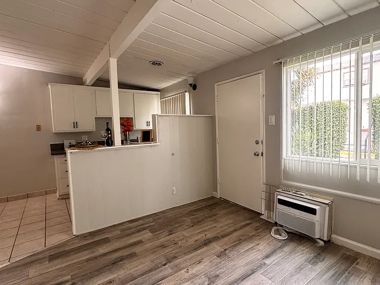 1214 Boynton St #15 — Photo 10