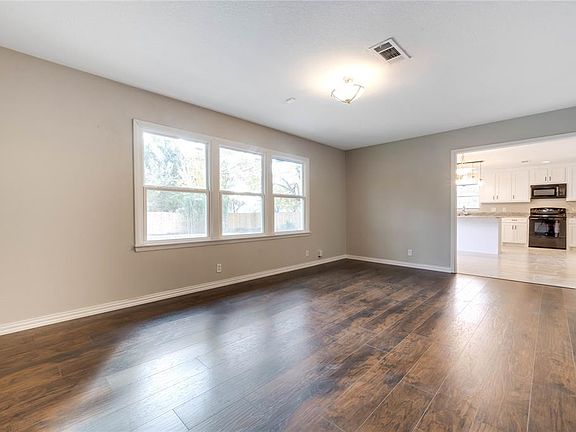 2nd image of 7616 Dover Ln