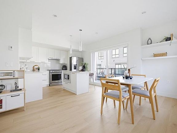 4th image of 2277 Oak Meadows Dr #190