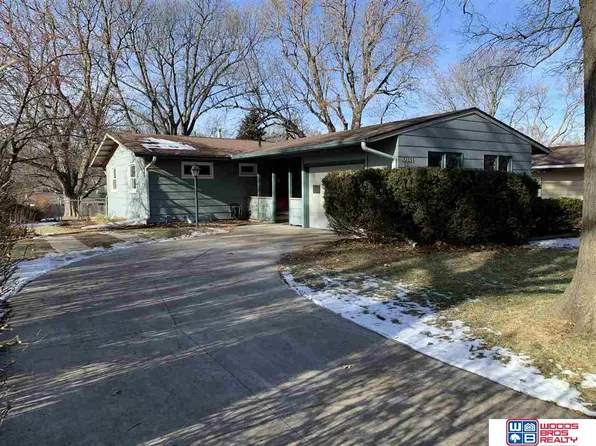 3031 Shirley Ct, Lincoln, NE 68507