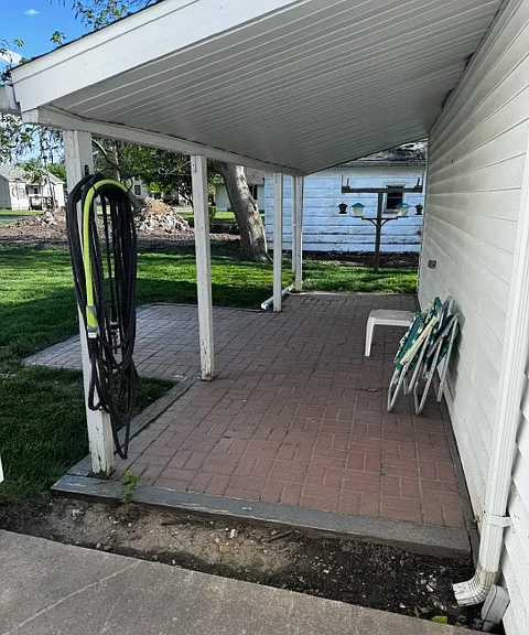 423 Taylor St — Photo 4
