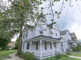1446 Dwight St, Holyoke, MA 01040