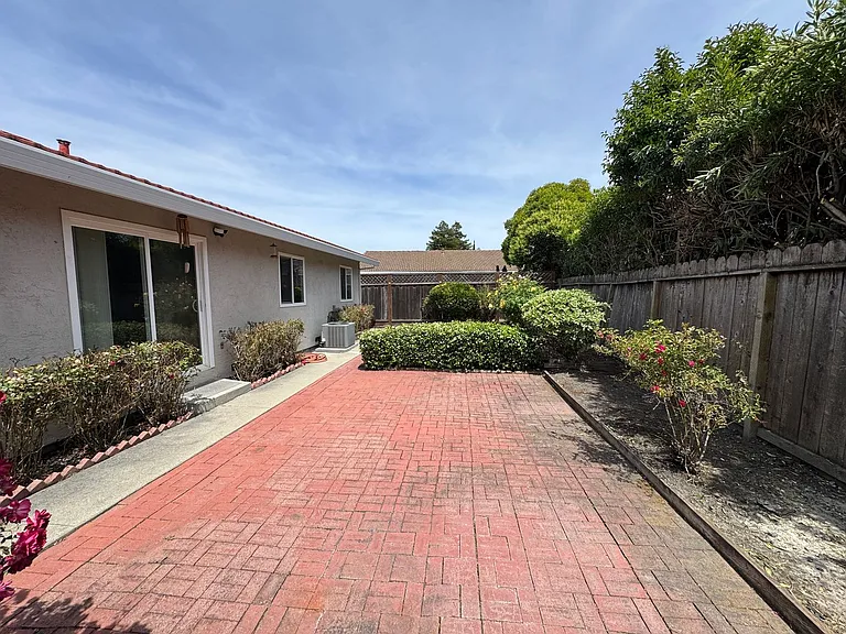 7070 Wineberry Way — Photo 19