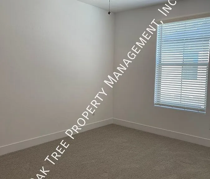 2863 E Tamarind Dr — Photo 19