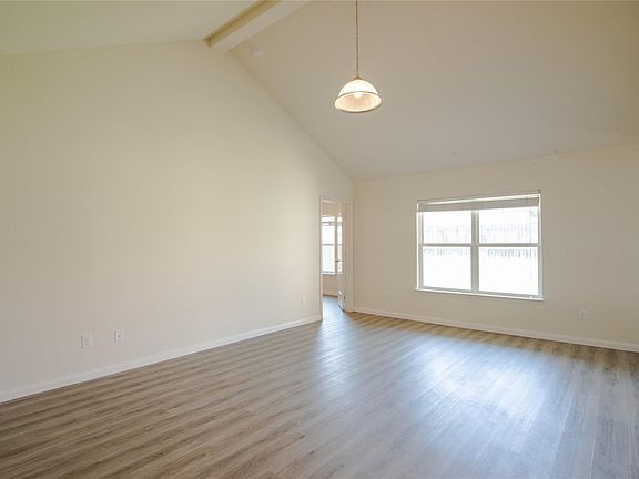 2nd image of 1312 Soap Tree Dr