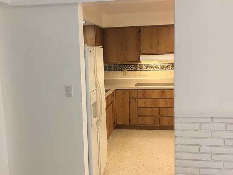 Utah Ave — Photo 11