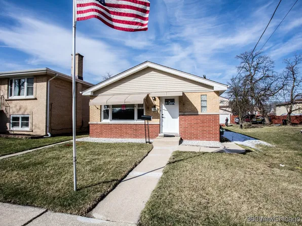 4236 Fishermans Ter, Lyons, IL 60534