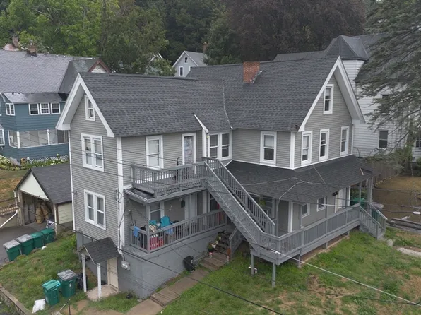 208 Blossom St, Fitchburg, MA 01420