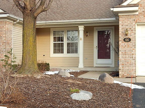 3rd image of 66 Aspen Ln NE #58