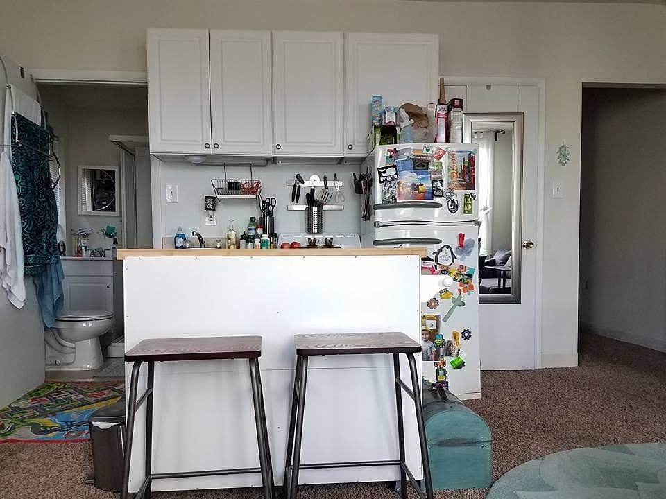 2nd image of 176 Bridge St APT 5