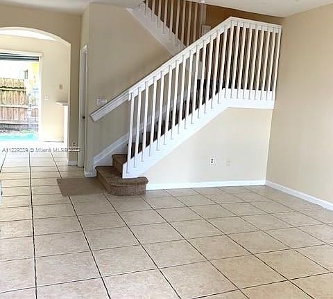 3rd image of 2752 SE 16th Ave #129