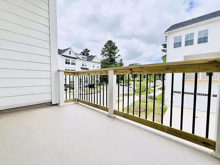 8530 Silsbee Dr — Photo 20