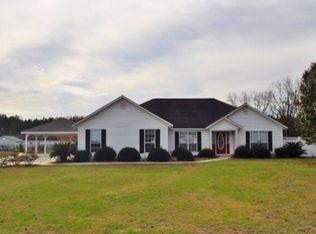 122 Russell Rd, Fitzgerald, GA 31750