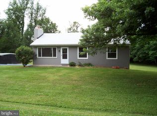 22345 Saint Louis Rd, Middleburg, VA 20117