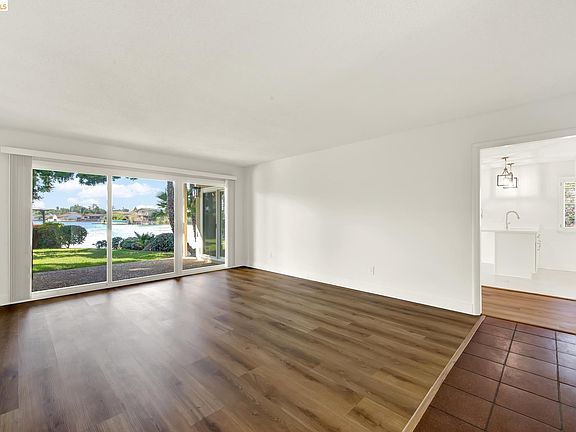 4th image of 8 N Lake Dr